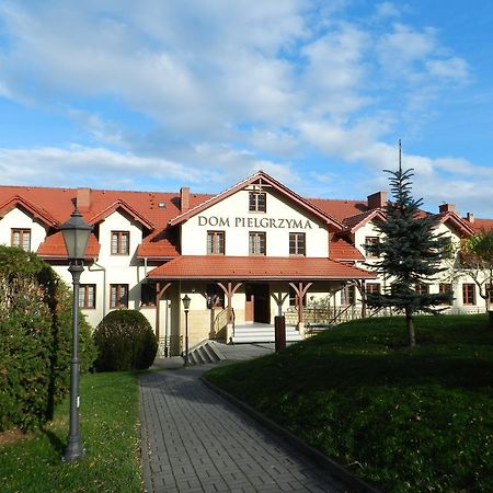 Dom Pielgrzyma Hotel Kalwaria Zebrzydowska Ngoại thất bức ảnh