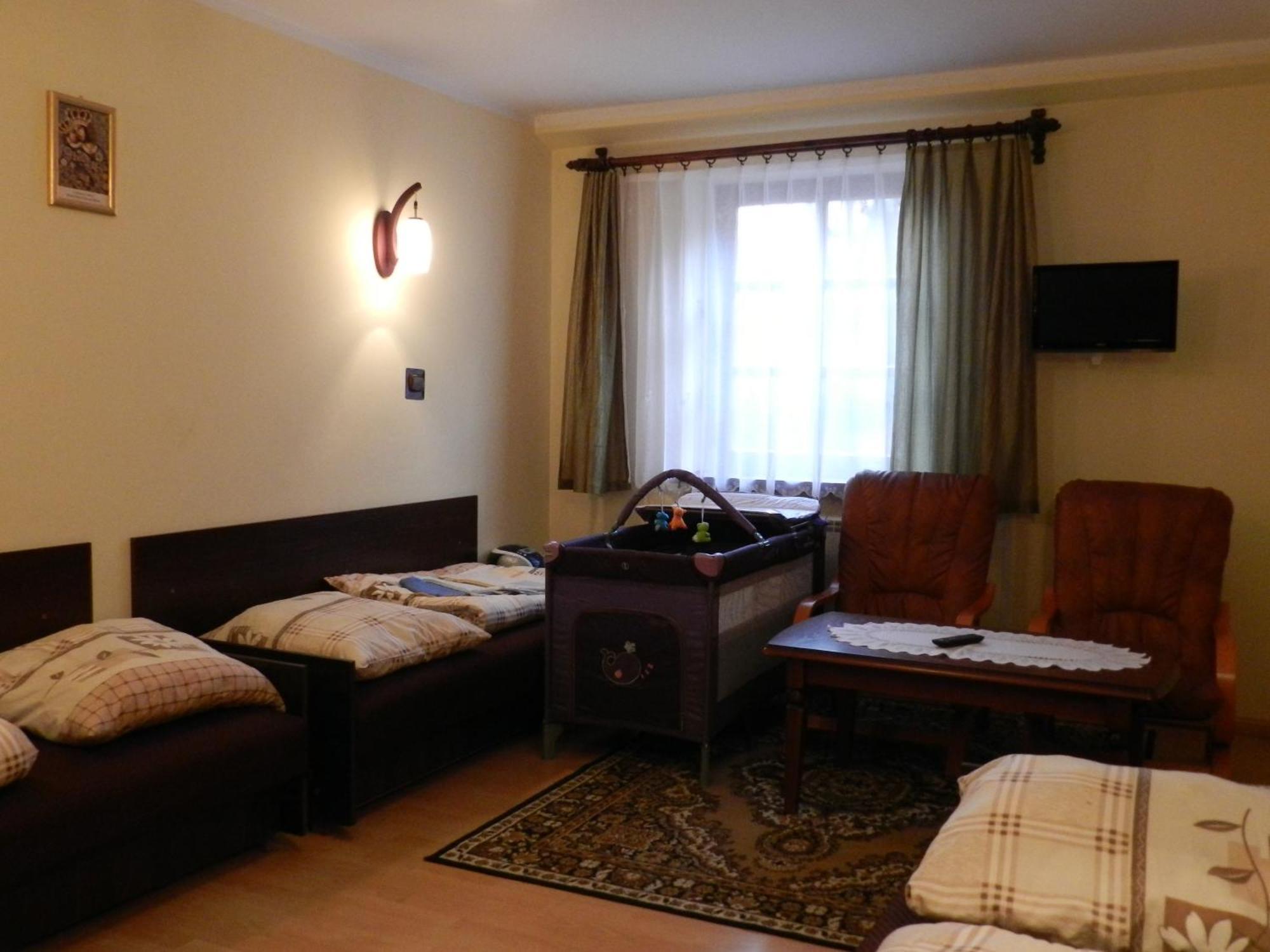 Dom Pielgrzyma Hotel Kalwaria Zebrzydowska Ngoại thất bức ảnh