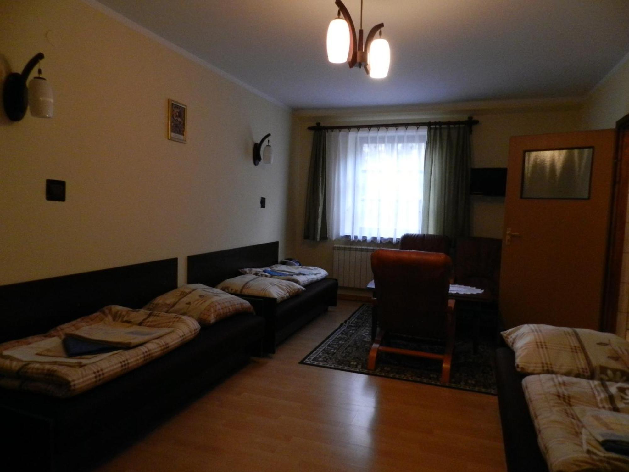 Dom Pielgrzyma Hotel Kalwaria Zebrzydowska Ngoại thất bức ảnh