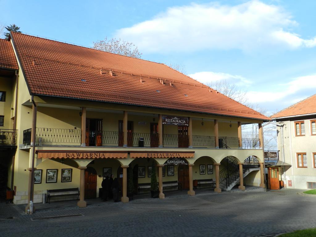 Dom Pielgrzyma Hotel Kalwaria Zebrzydowska Ngoại thất bức ảnh