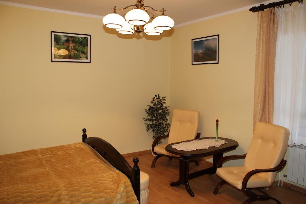 Dom Pielgrzyma Hotel Kalwaria Zebrzydowska Ngoại thất bức ảnh