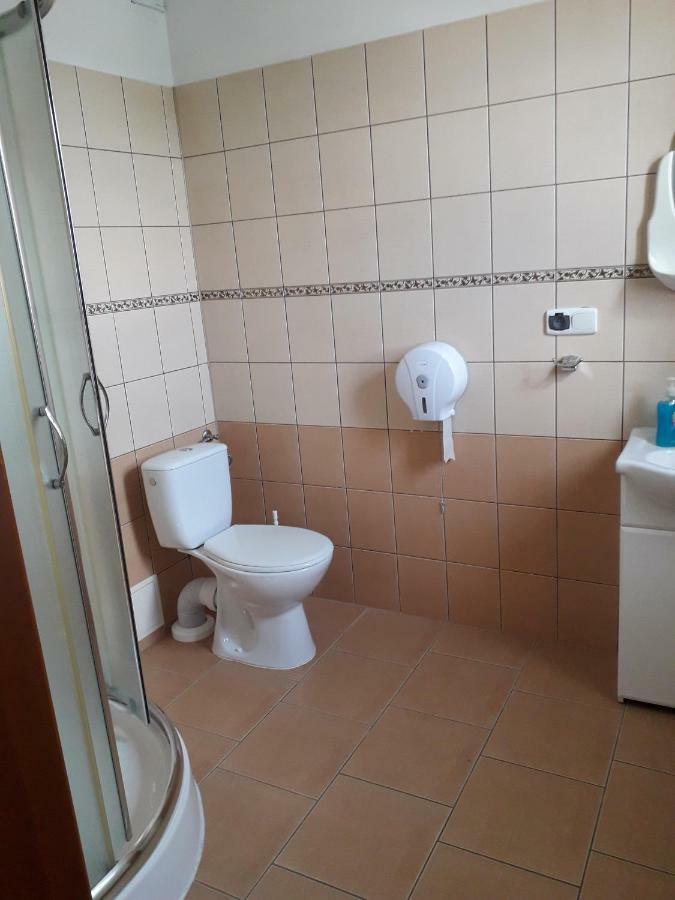 Dom Pielgrzyma Hotel Kalwaria Zebrzydowska Ngoại thất bức ảnh